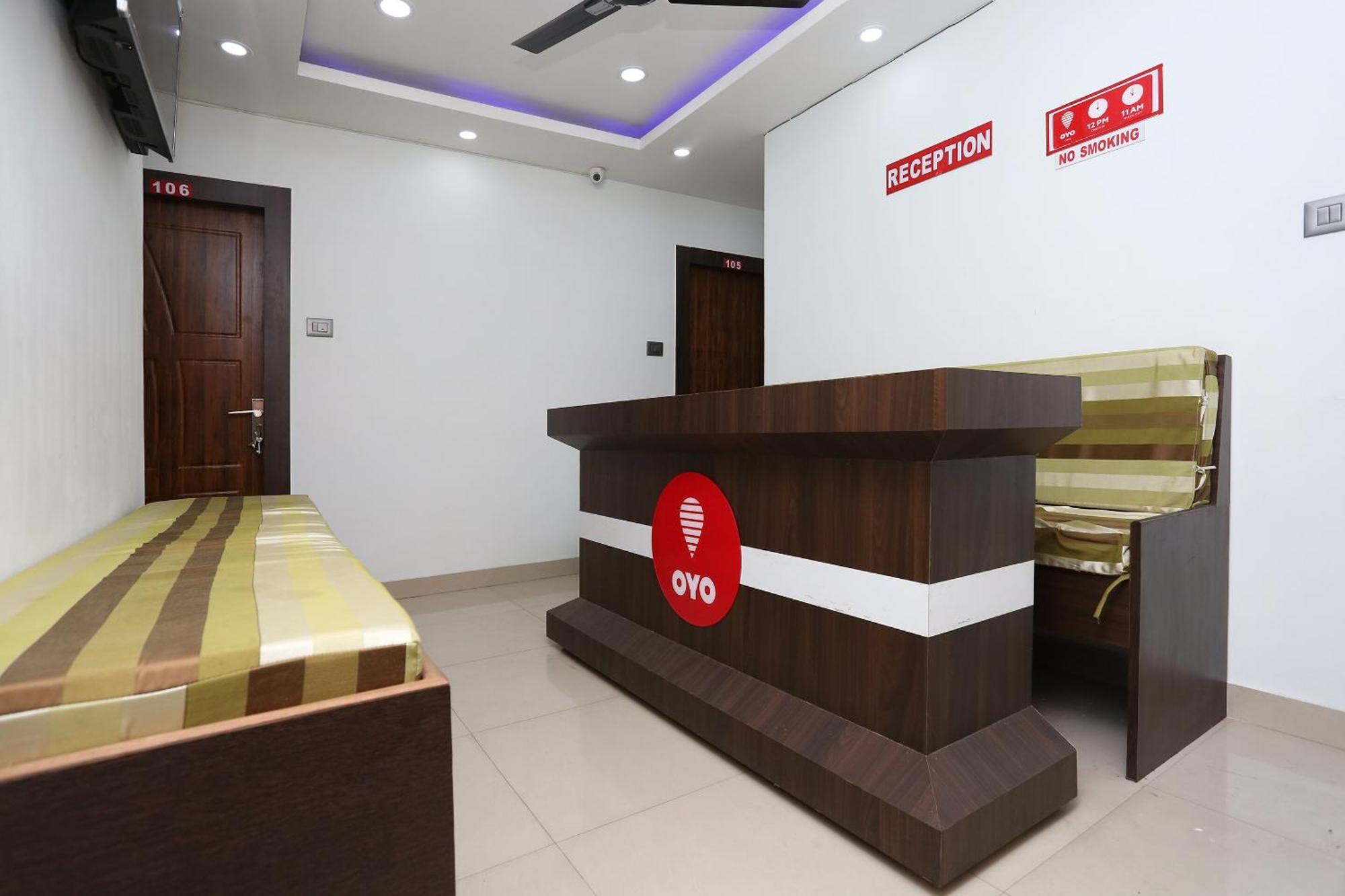 Hotel O Aashray Guest House Гувахати Екстериор снимка